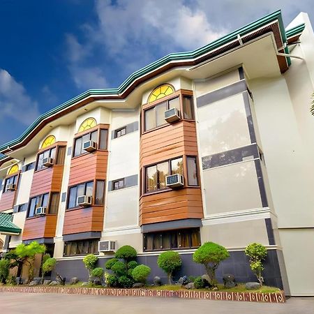 Vest Grand Suites Panglao Bagian luar foto